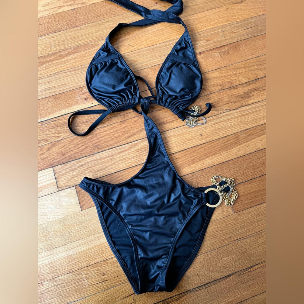 Guess One Piece Bathing Suit